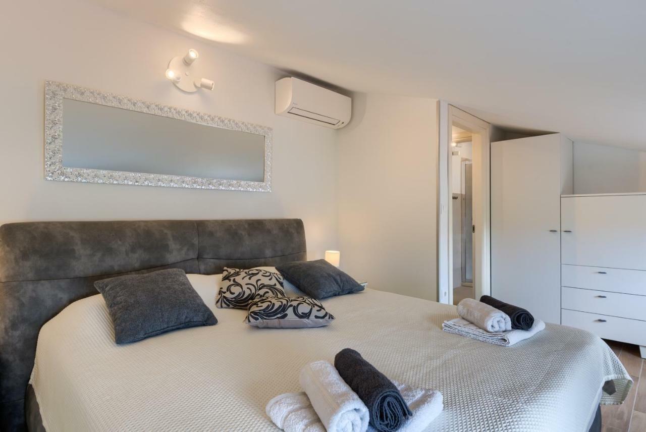 Apartments Dream In Arena 2 Pula Center Free Parking Luaran gambar