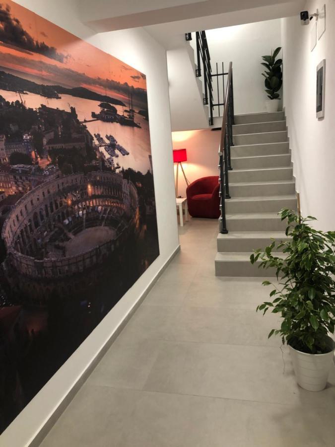 Apartments Dream In Arena 2 Pula Center Free Parking Luaran gambar